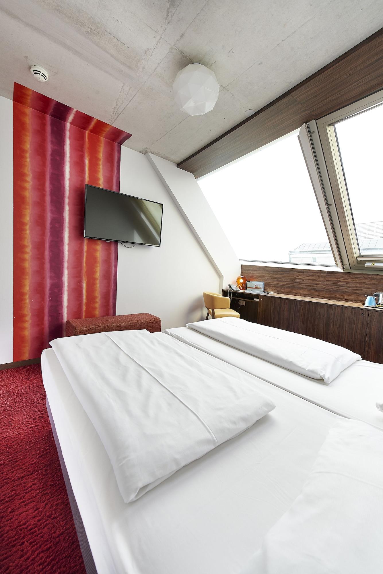 Simm'S Hotel - Cityhotel Next To Metro U3 Wina Bagian luar foto