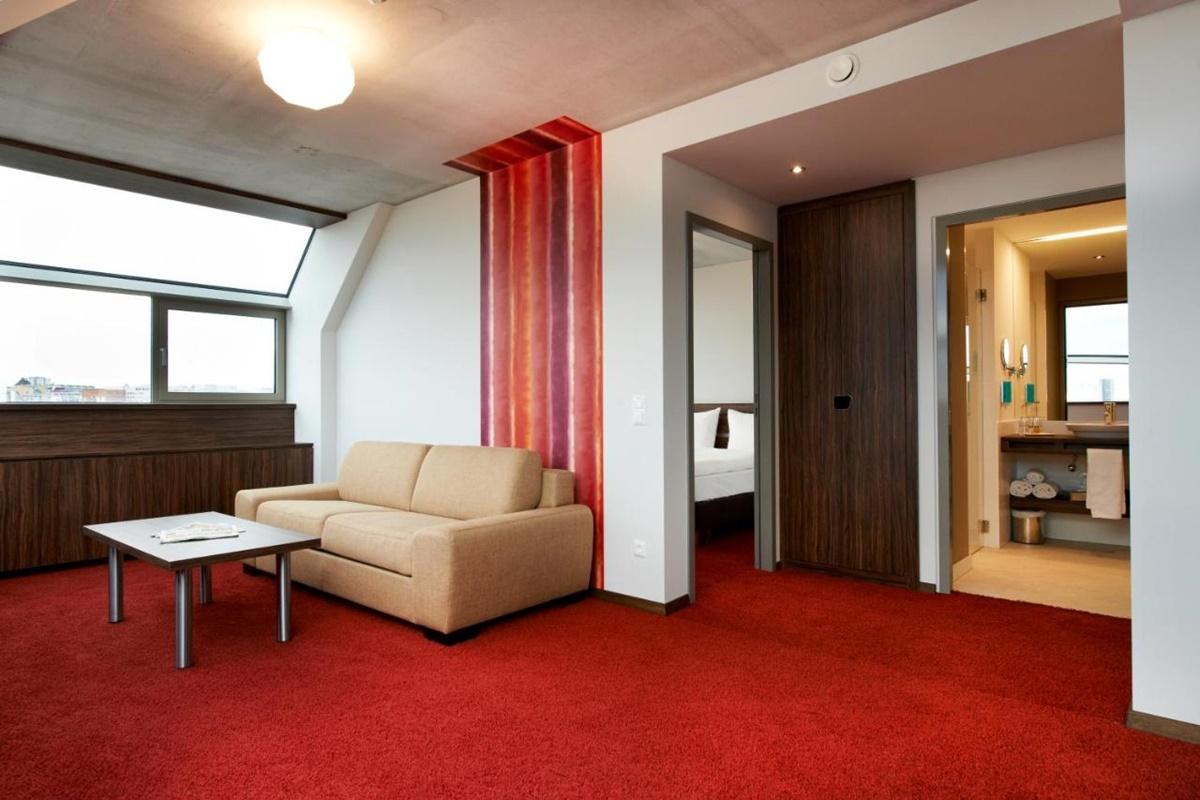 Simm'S Hotel - Cityhotel Next To Metro U3 Wina Bagian luar foto