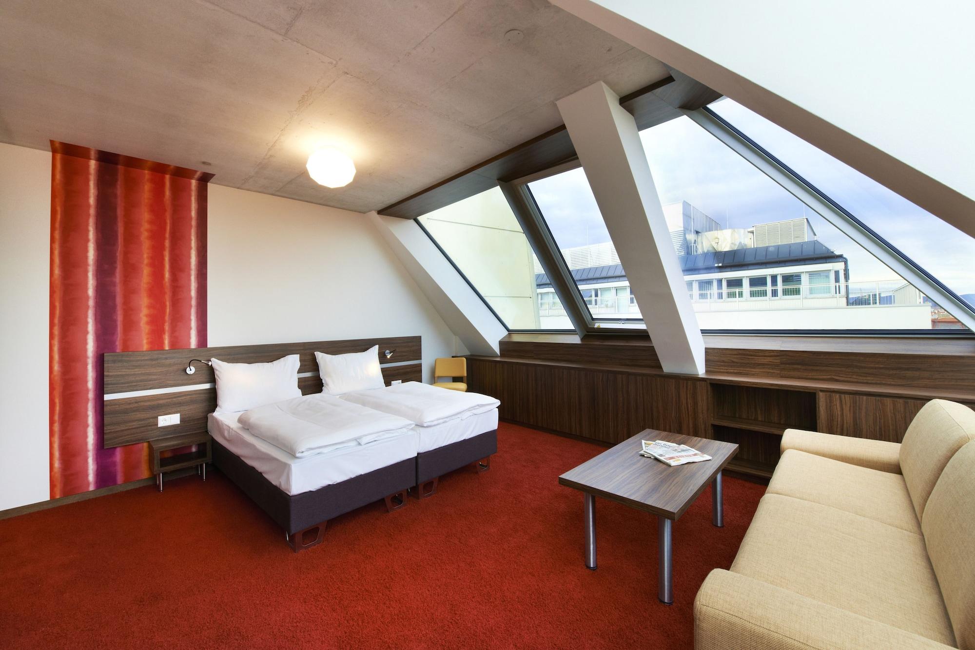 Simm'S Hotel - Cityhotel Next To Metro U3 Wina Bagian luar foto