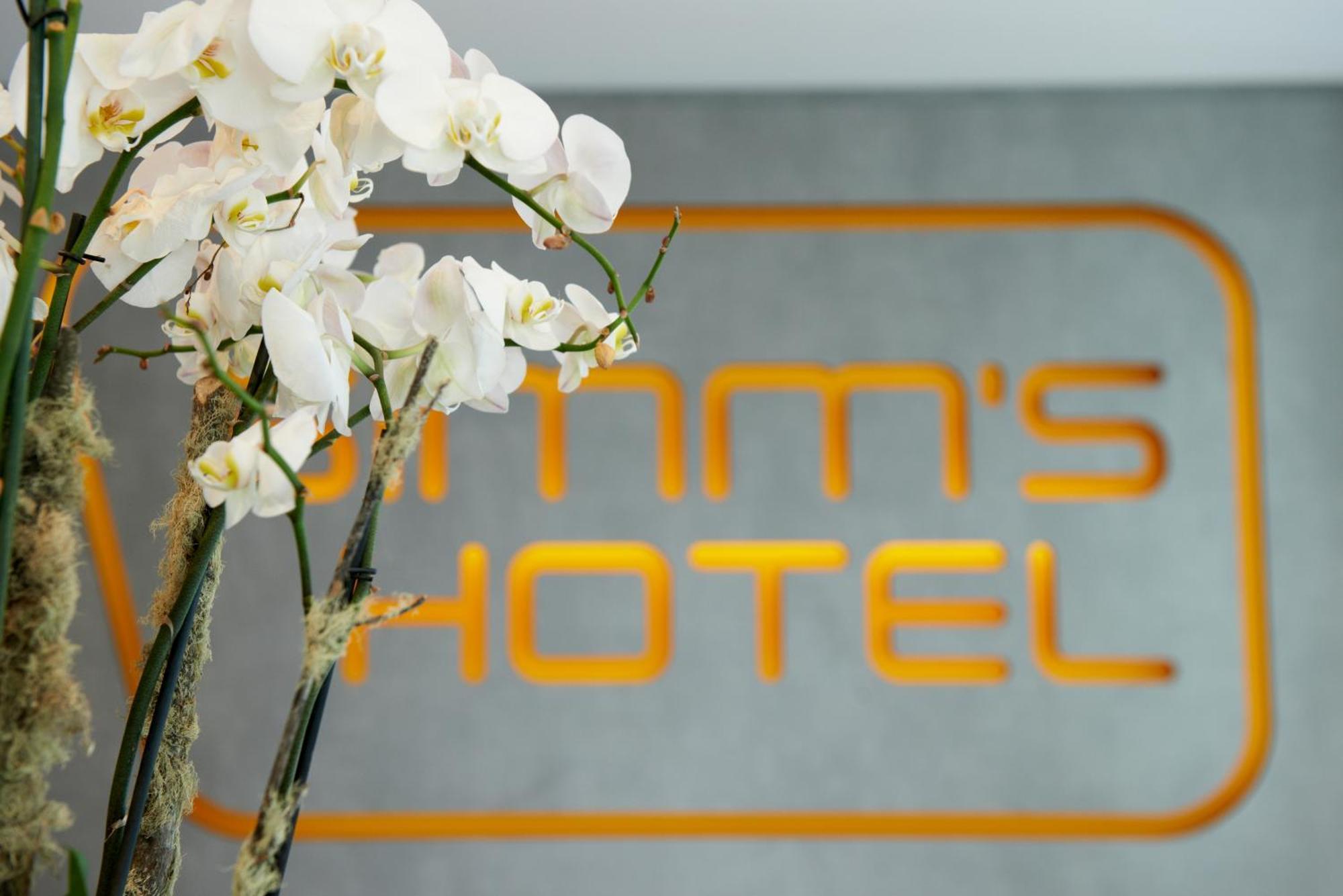 Simm'S Hotel - Cityhotel Next To Metro U3 Wina Bagian luar foto