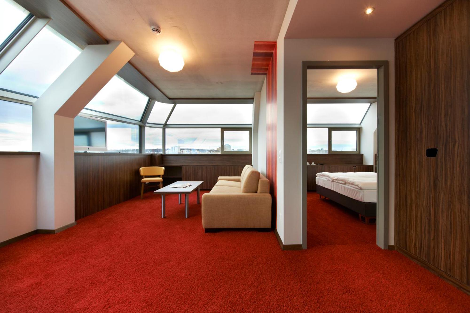 Simm'S Hotel - Cityhotel Next To Metro U3 Wina Bagian luar foto